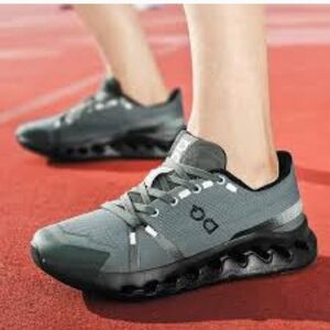 DQ MEN'S ULTRA LIGHT TREND BREATHABLE RUNNING SNEAKERS SIZE 8.5